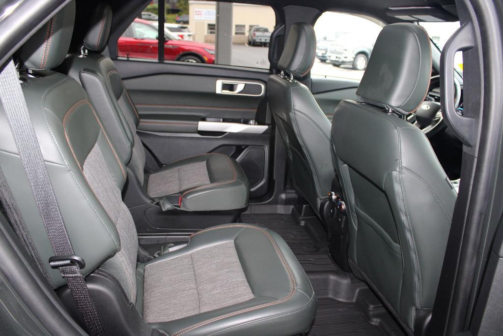 used 2022 Ford Explorer car, priced at $33,952