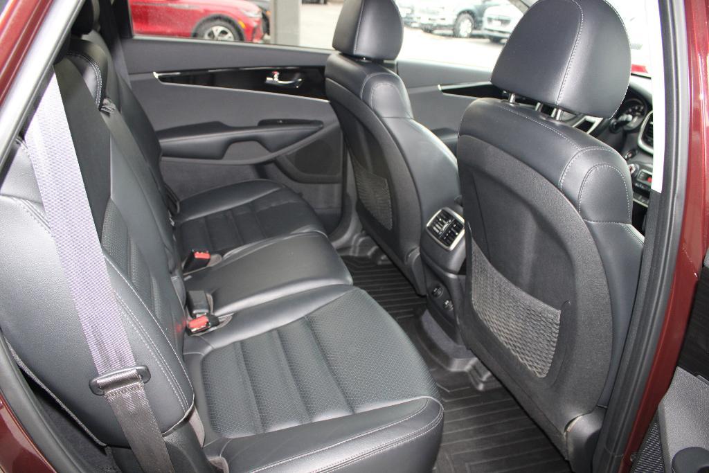 used 2020 Kia Sorento car, priced at $19,787