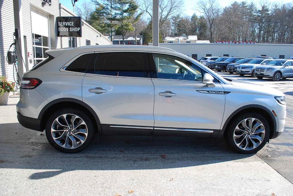 used 2022 Lincoln Nautilus car, priced at $38,918