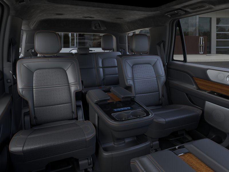 new 2024 Lincoln Navigator car