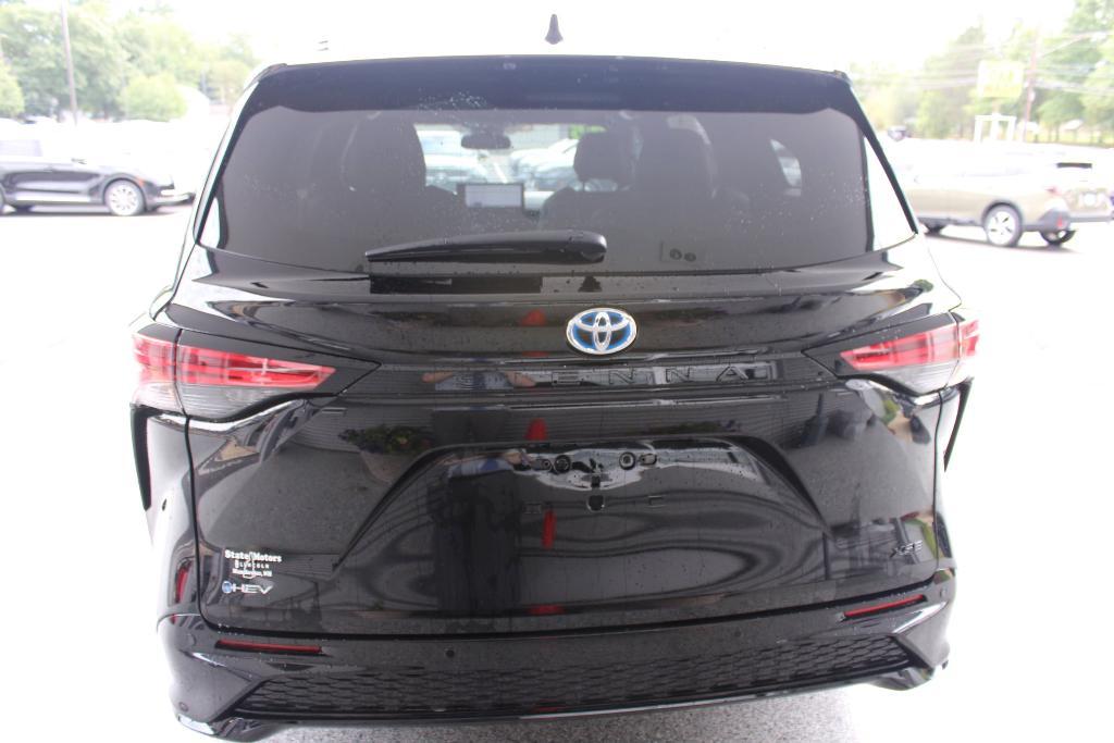 used 2025 Toyota Sienna car, priced at $47,953