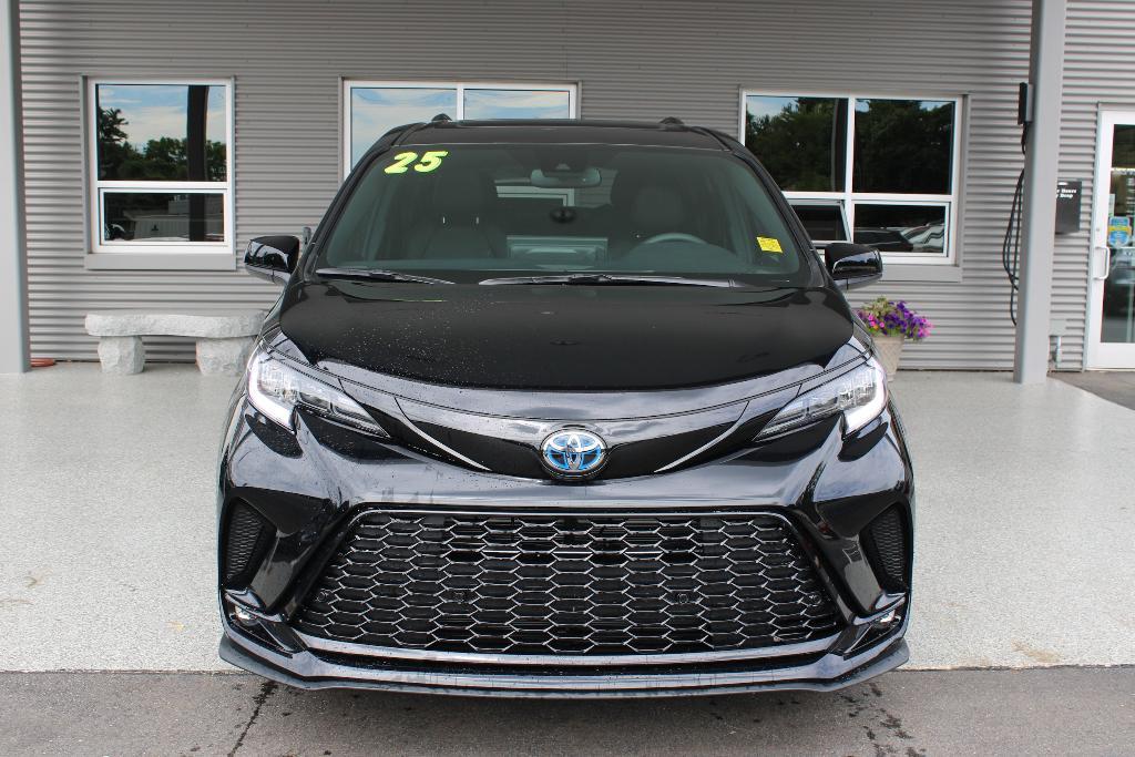 used 2025 Toyota Sienna car, priced at $47,953