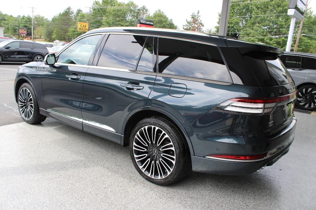 used 2022 Lincoln Aviator car, priced at $51,416
