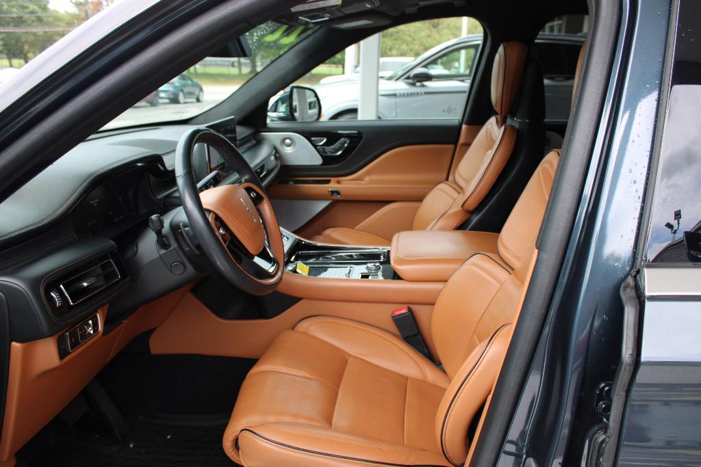 used 2022 Lincoln Aviator car, priced at $51,416