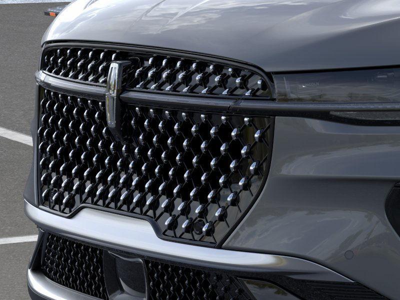 new 2025 Lincoln Nautilus car, priced at $57,218