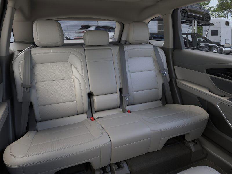new 2025 Lincoln Nautilus car, priced at $57,218