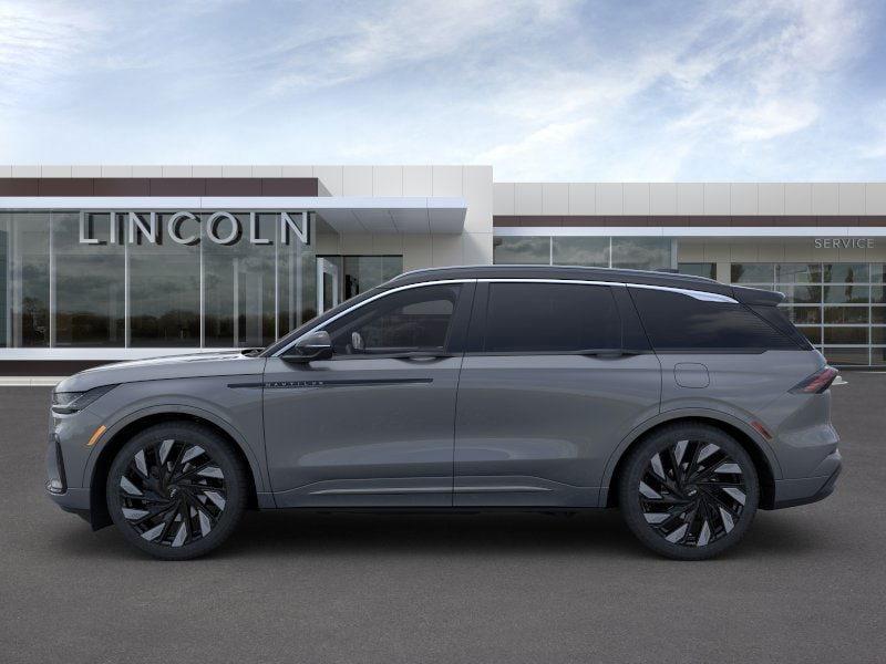 new 2025 Lincoln Nautilus car