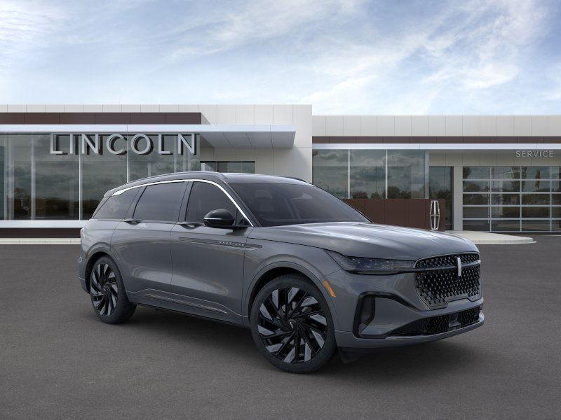 new 2025 Lincoln Nautilus car