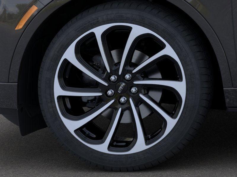 new 2025 Lincoln Nautilus car