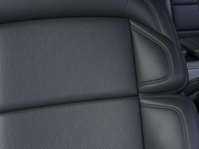 new 2025 Lincoln Navigator car, priced at $109,305