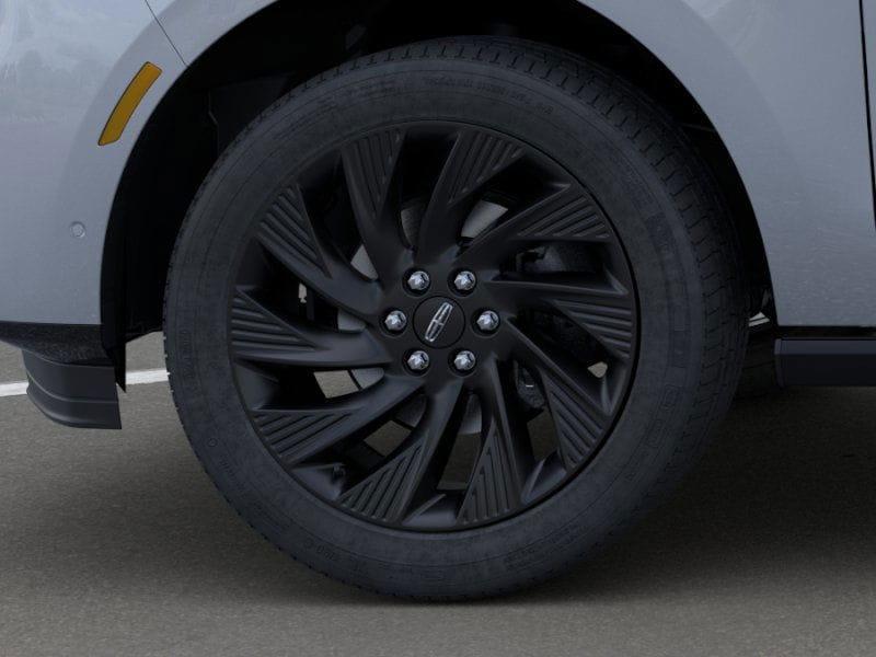 new 2025 Lincoln Navigator car, priced at $109,305