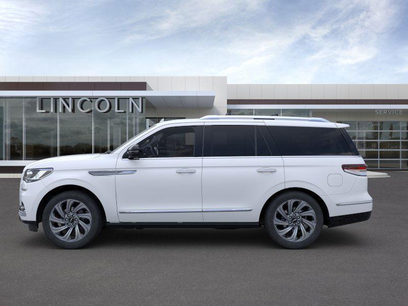 new 2024 Lincoln Navigator car