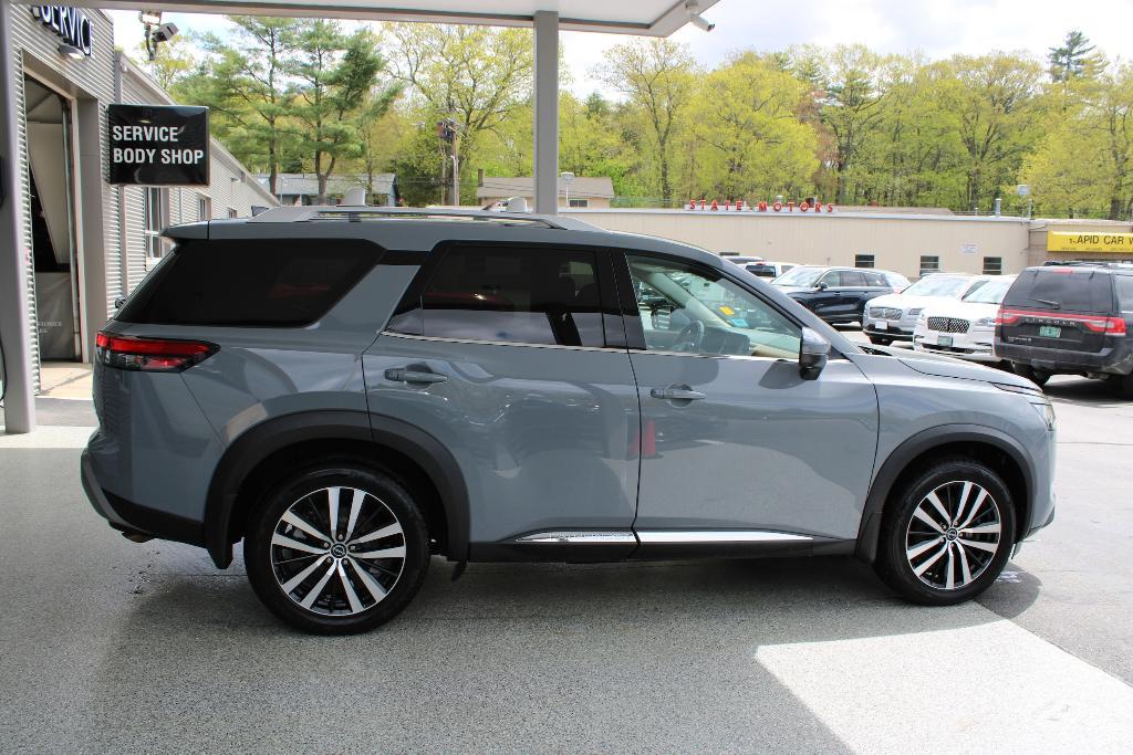 used 2023 Nissan Pathfinder car, priced at $38,229