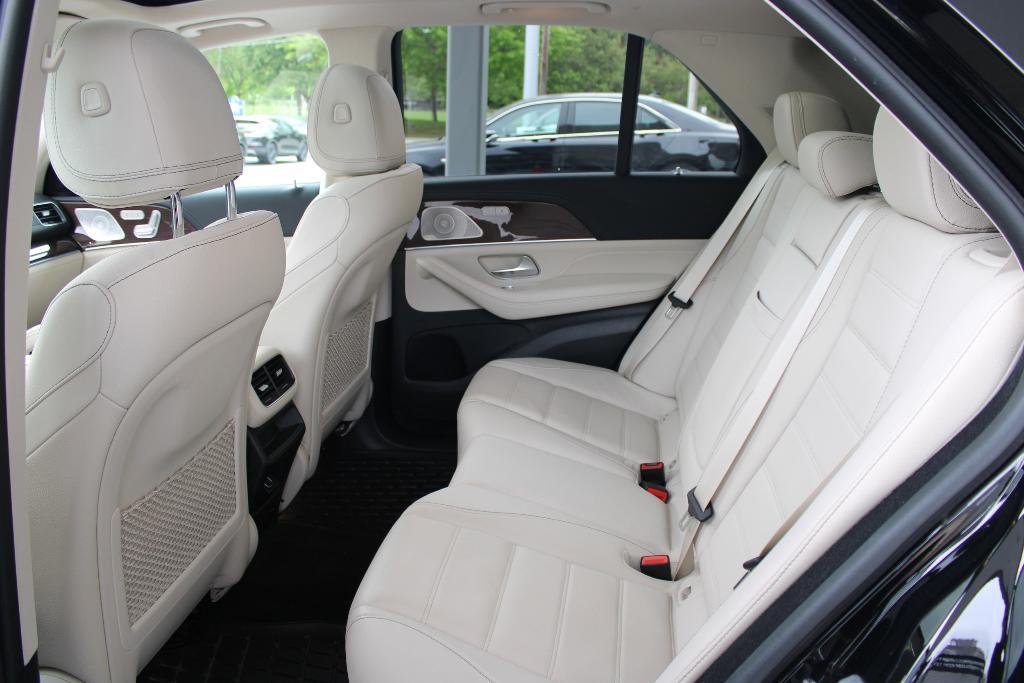 used 2022 Mercedes-Benz GLE 450 car, priced at $45,522