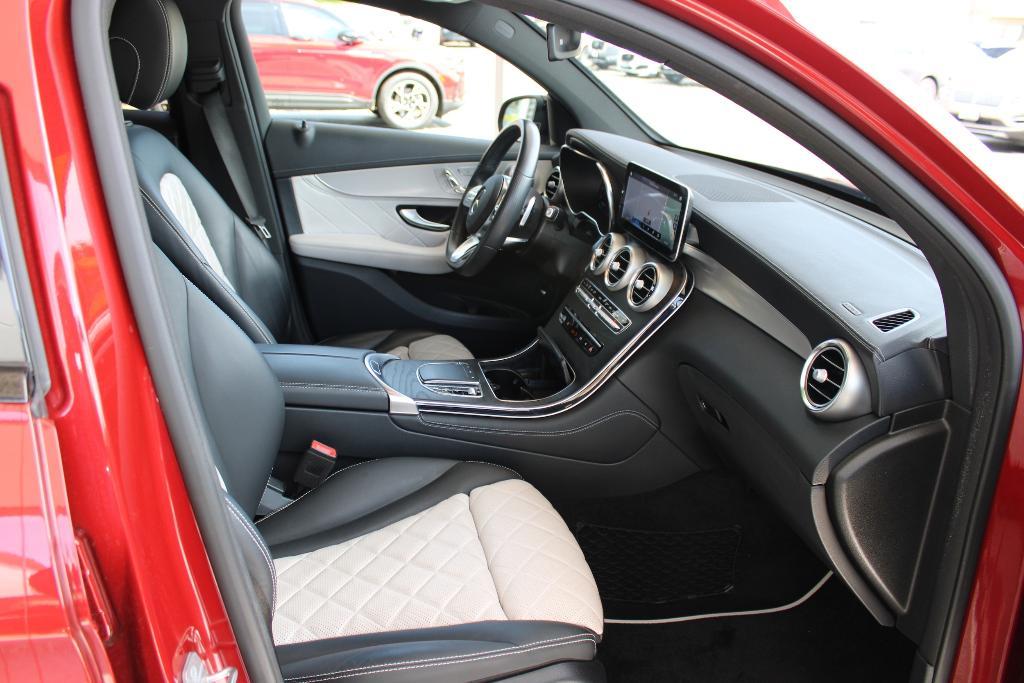 used 2020 Mercedes-Benz GLC 300 car, priced at $38,510