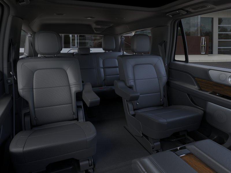 new 2024 Lincoln Navigator L car