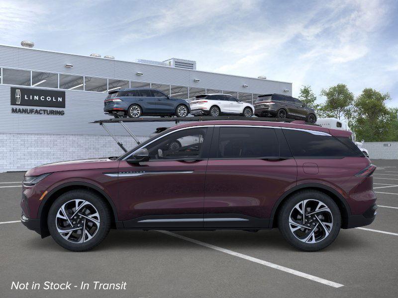new 2025 Lincoln Nautilus car, priced at $62,465