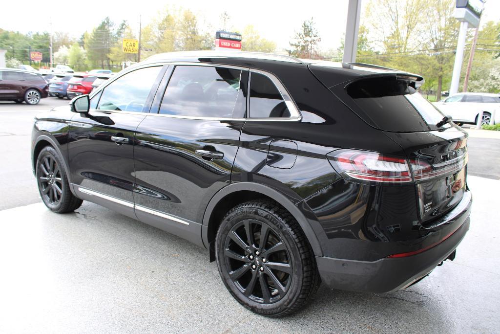 used 2022 Lincoln Nautilus car, priced at $38,913