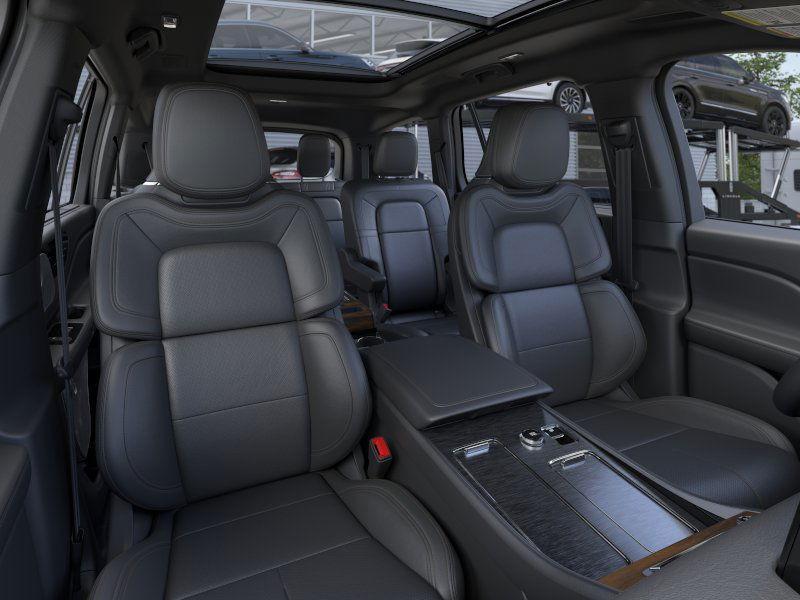 new 2025 Lincoln Aviator car, priced at $80,340