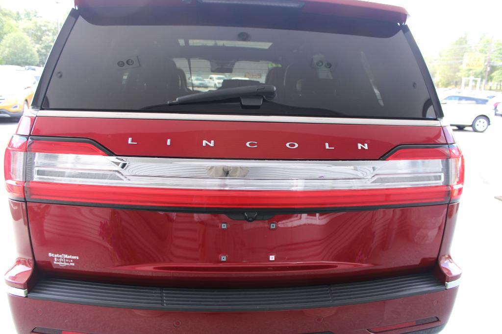 used 2019 Lincoln Navigator car, priced at $32,473