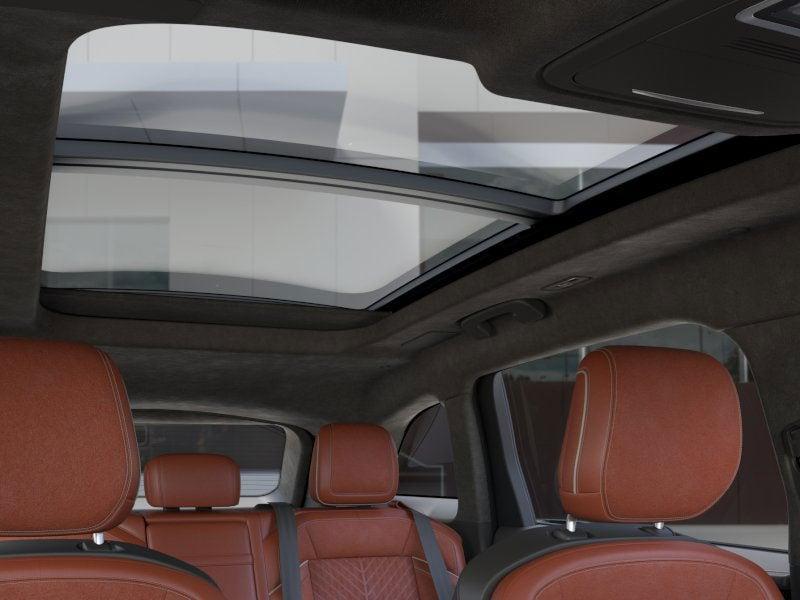 new 2025 Lincoln Nautilus car, priced at $74,644