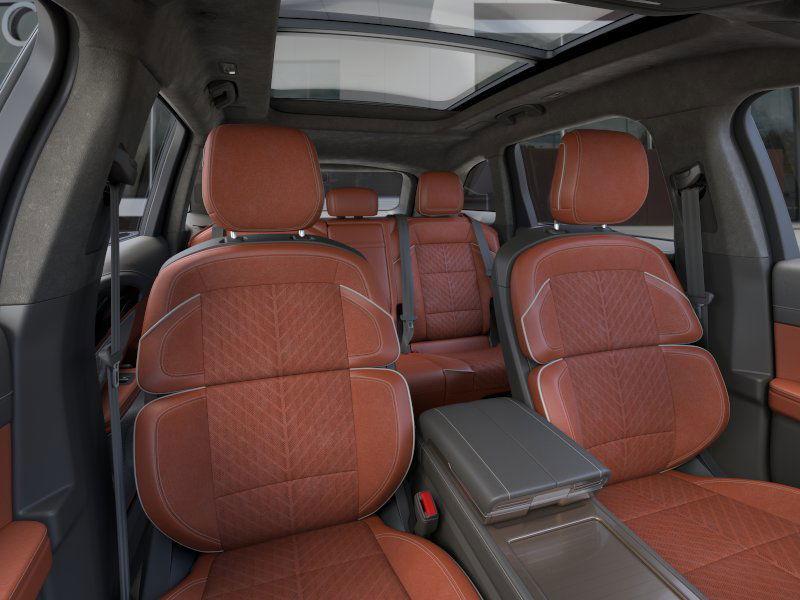 new 2025 Lincoln Nautilus car
