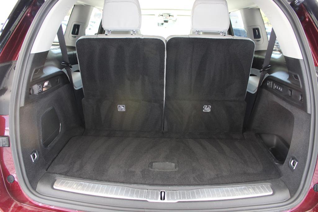 used 2021 Jeep Grand Cherokee L car, priced at $32,930