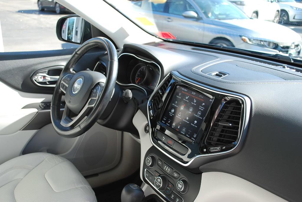 used 2020 Jeep Cherokee car, priced at $21,477