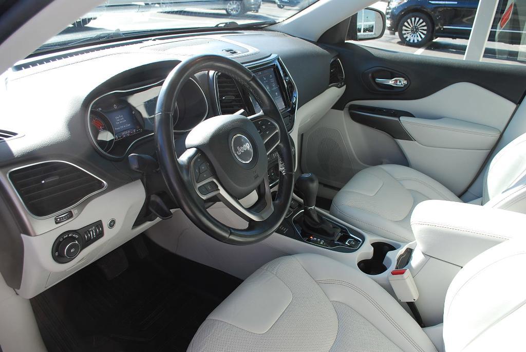 used 2020 Jeep Cherokee car, priced at $21,477