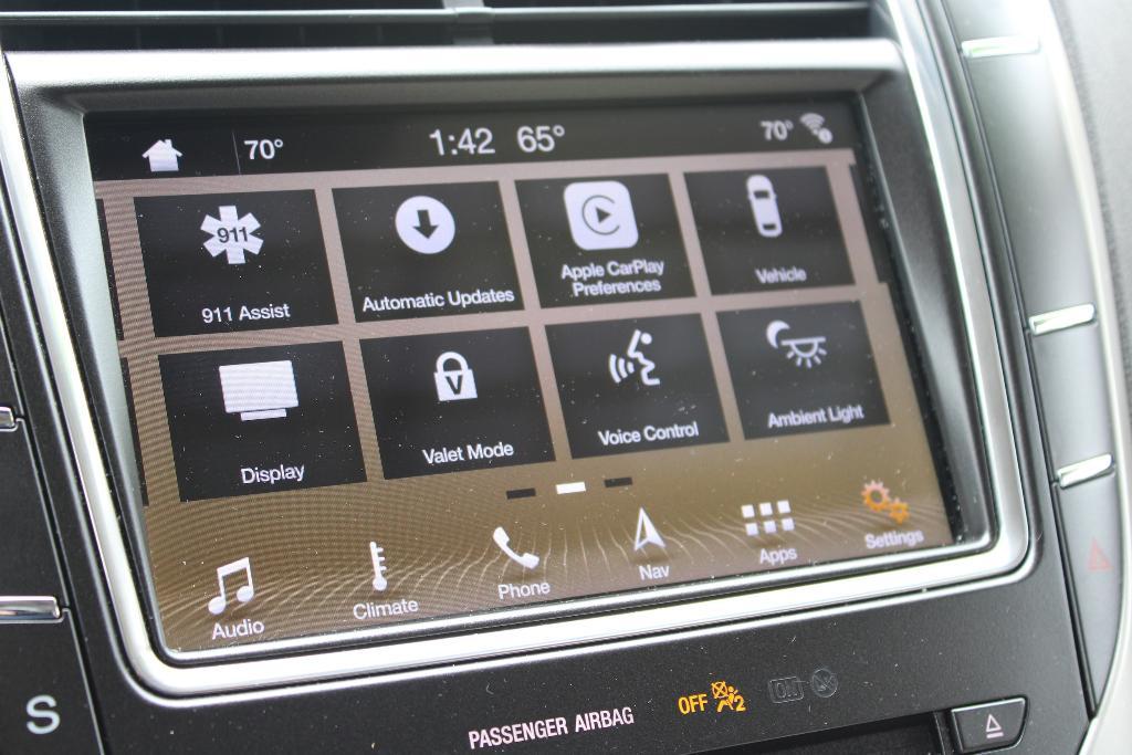 used 2019 Lincoln Nautilus car, priced at $25,904