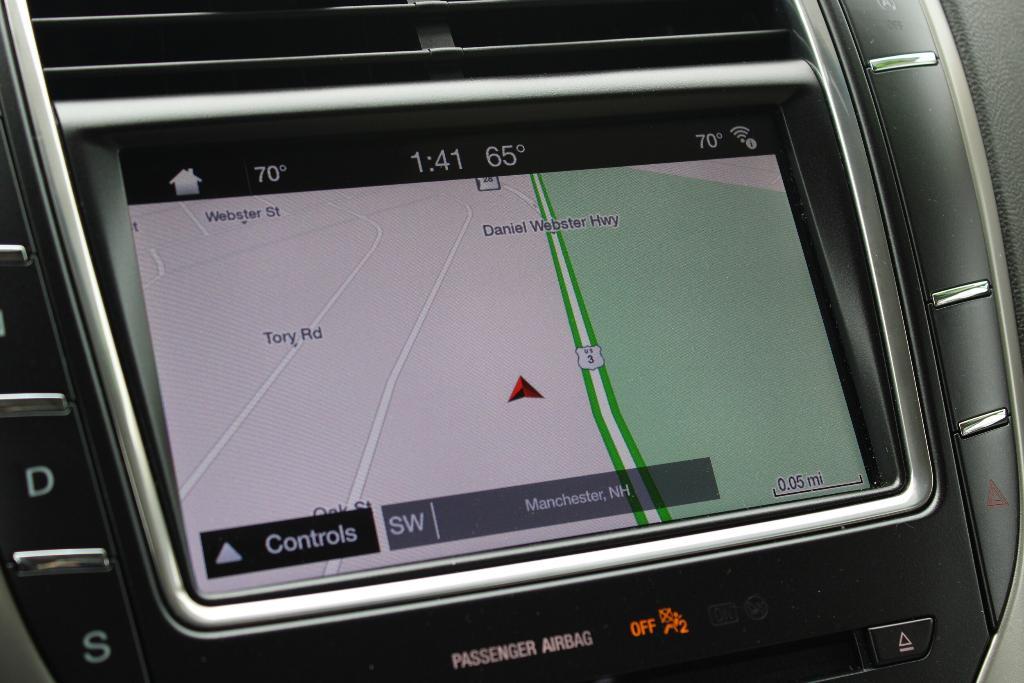 used 2019 Lincoln Nautilus car, priced at $25,904