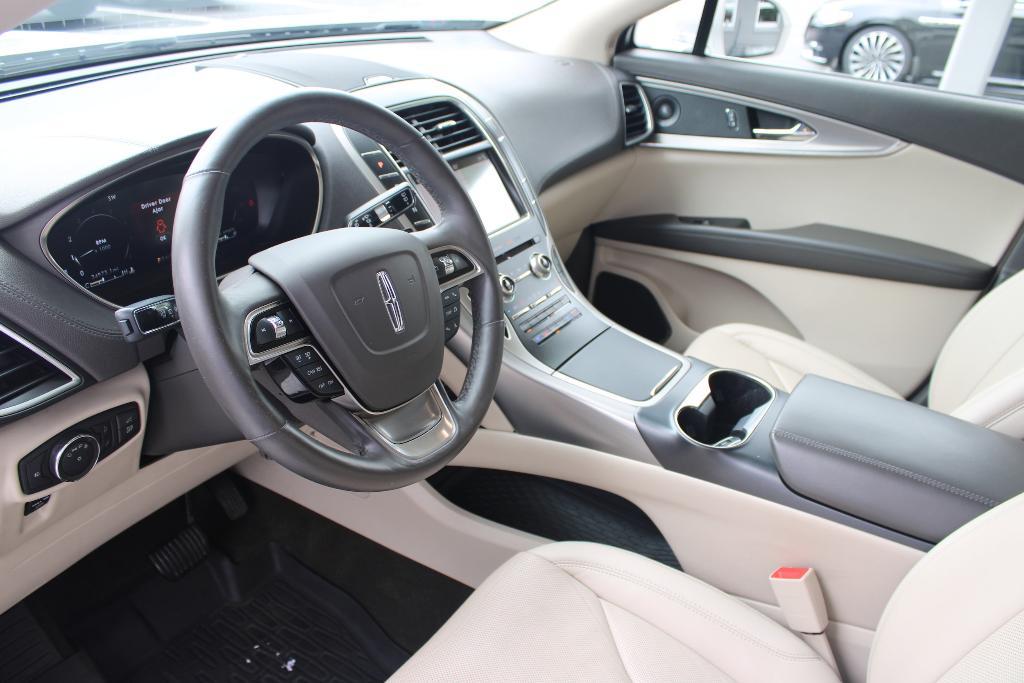 used 2019 Lincoln Nautilus car, priced at $25,904