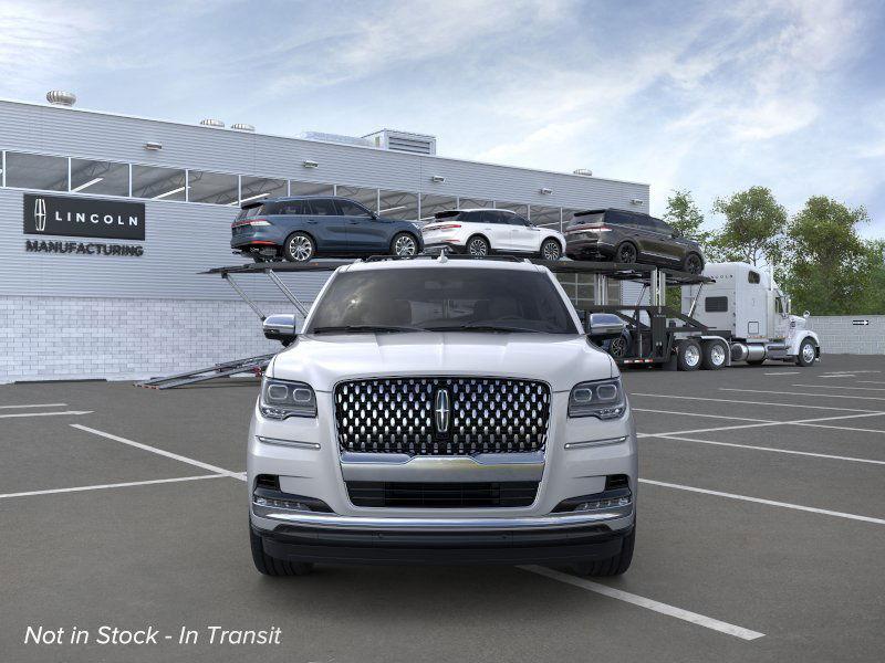 new 2024 Lincoln Navigator car