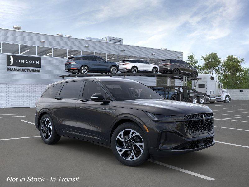 new 2025 Lincoln Nautilus car