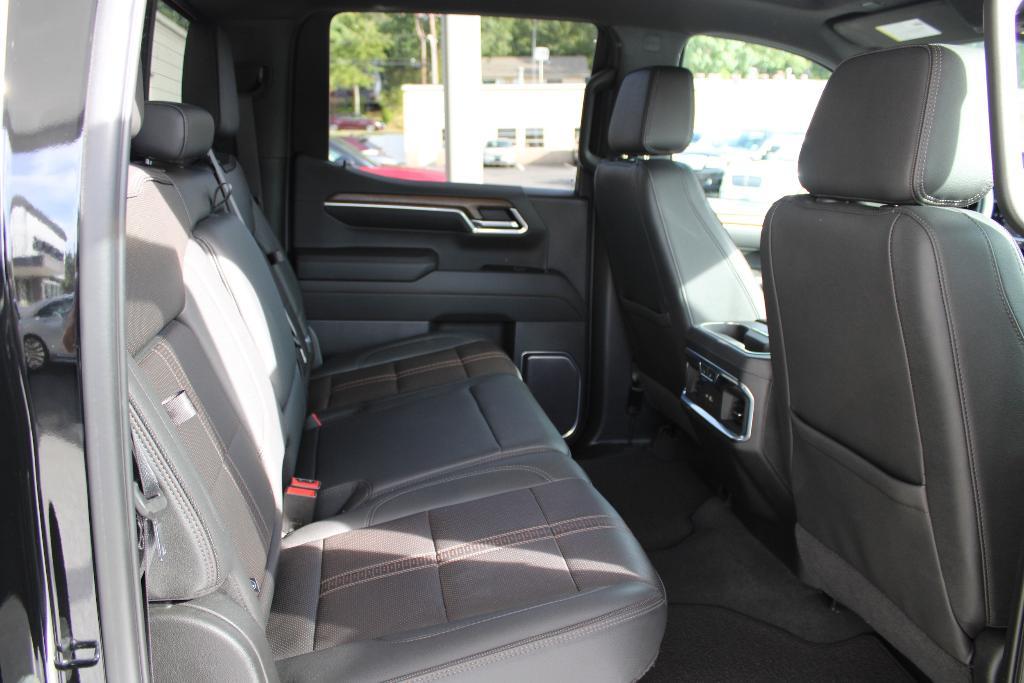 used 2022 Chevrolet Silverado 1500 car, priced at $48,865