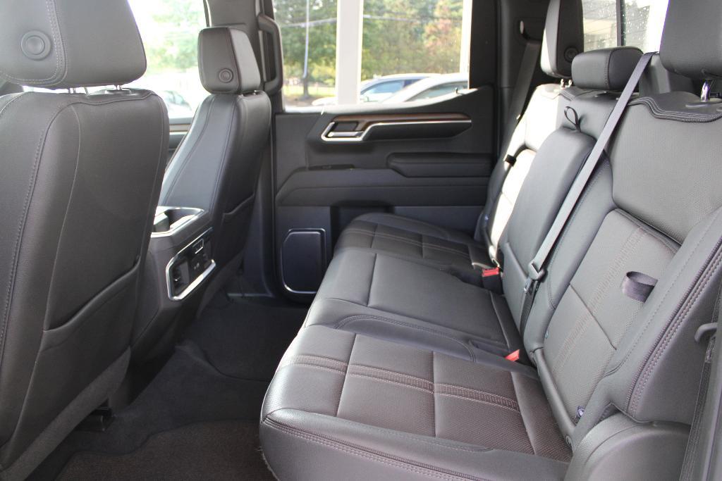 used 2022 Chevrolet Silverado 1500 car, priced at $48,865