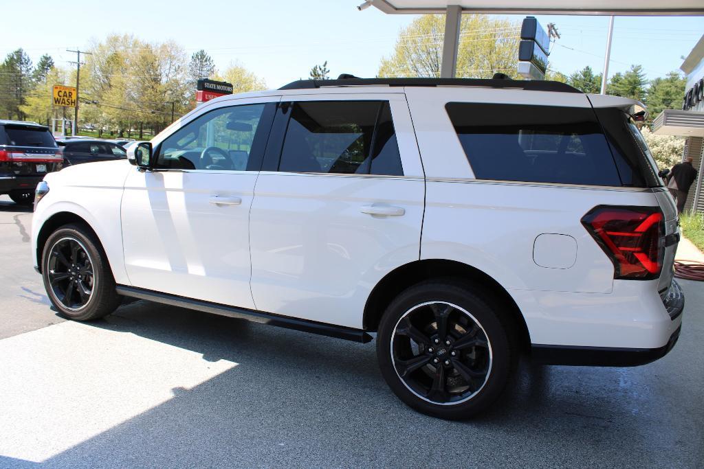 used 2023 Ford Expedition car, priced at $56,997