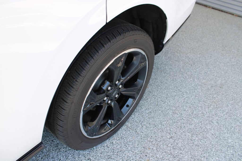 used 2023 Ford Expedition car, priced at $56,997