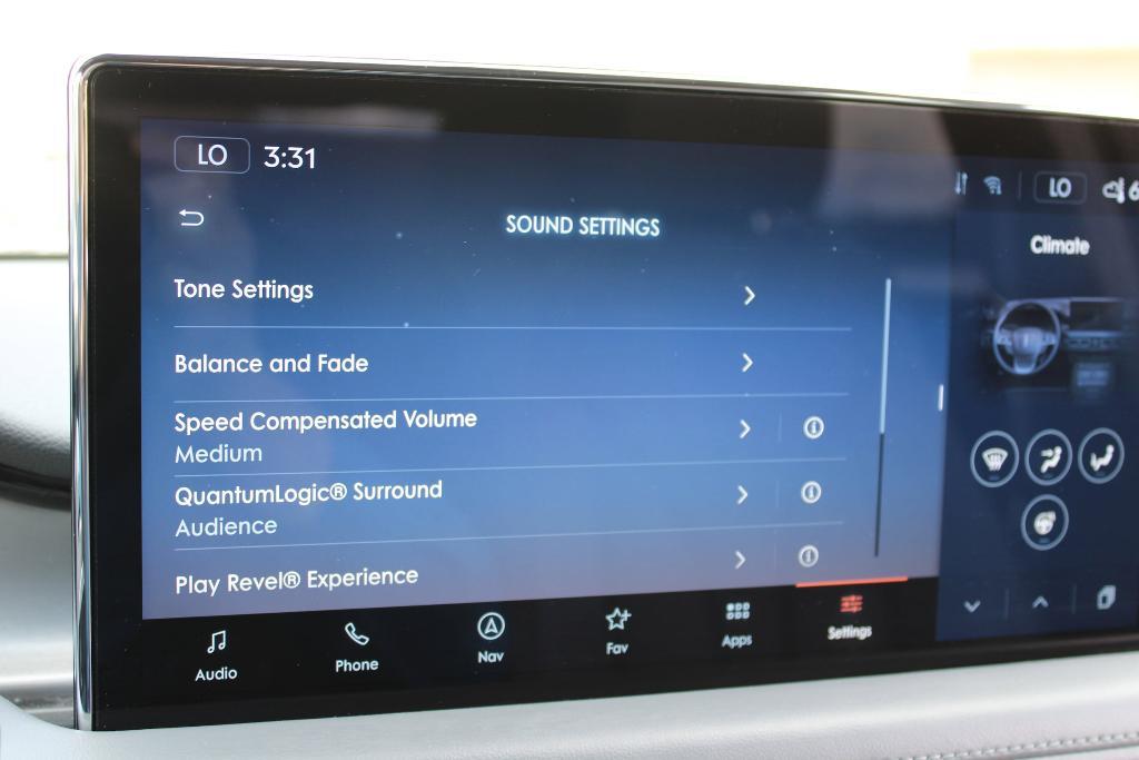 used 2021 Lincoln Nautilus car, priced at $34,993