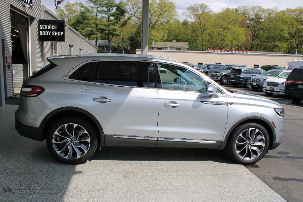 used 2021 Lincoln Nautilus car, priced at $34,993