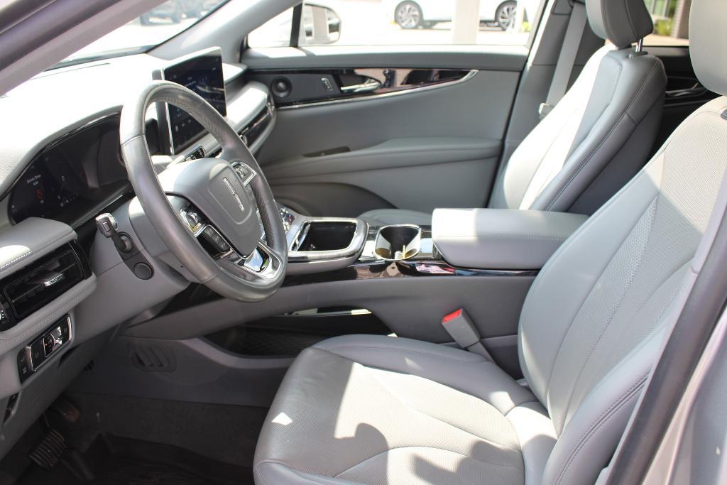 used 2021 Lincoln Nautilus car, priced at $34,993