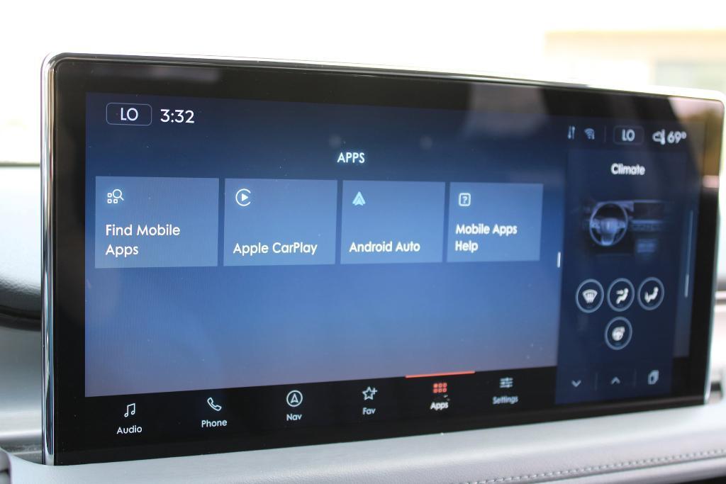 used 2021 Lincoln Nautilus car, priced at $34,993