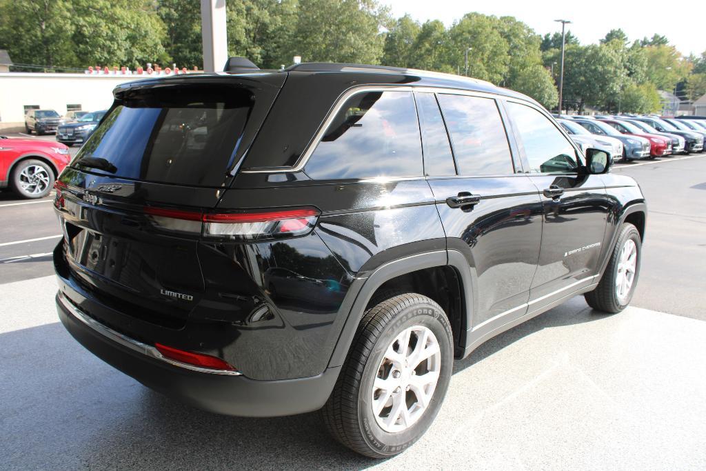 used 2022 Jeep Grand Cherokee car, priced at $27,910