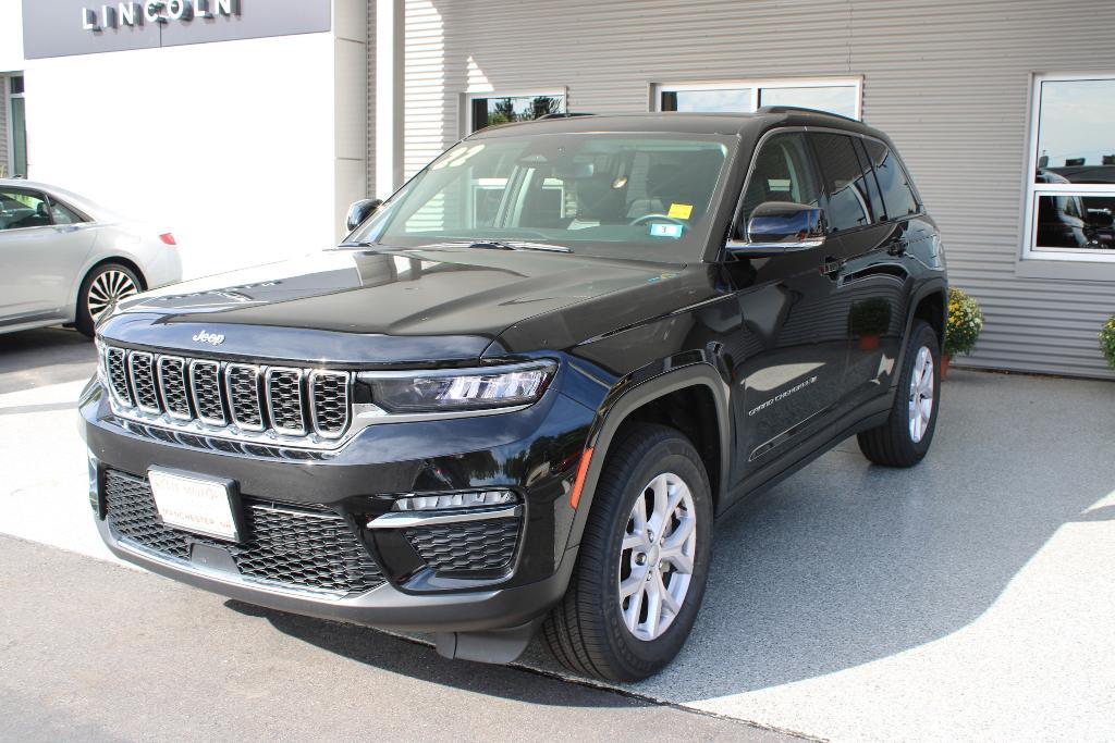 used 2022 Jeep Grand Cherokee car, priced at $27,910