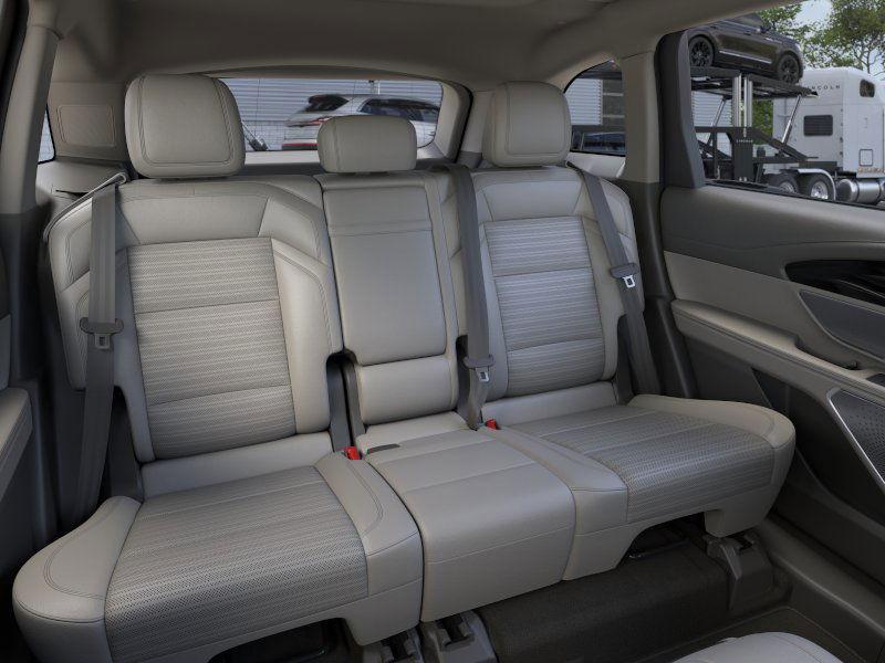 new 2025 Lincoln Nautilus car, priced at $65,393