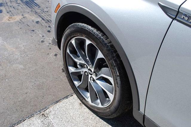 used 2022 Lincoln Nautilus car, priced at $39,916