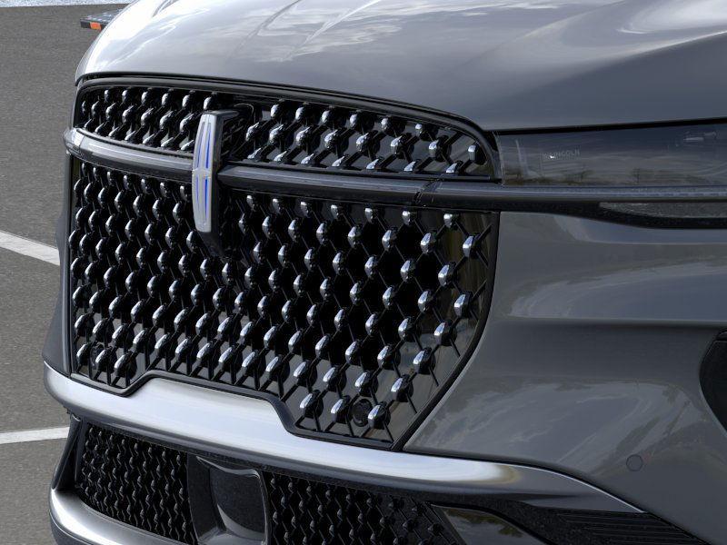 new 2025 Lincoln Nautilus car, priced at $66,023