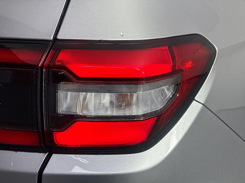new 2025 Honda Pilot car, priced at $45,434