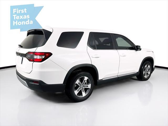 used 2025 Honda Pilot car, priced at $45,487