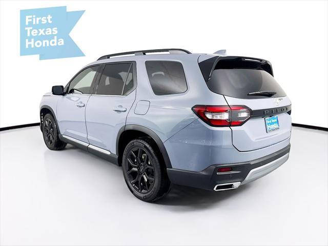 new 2025 Honda Pilot car, priced at $49,766
